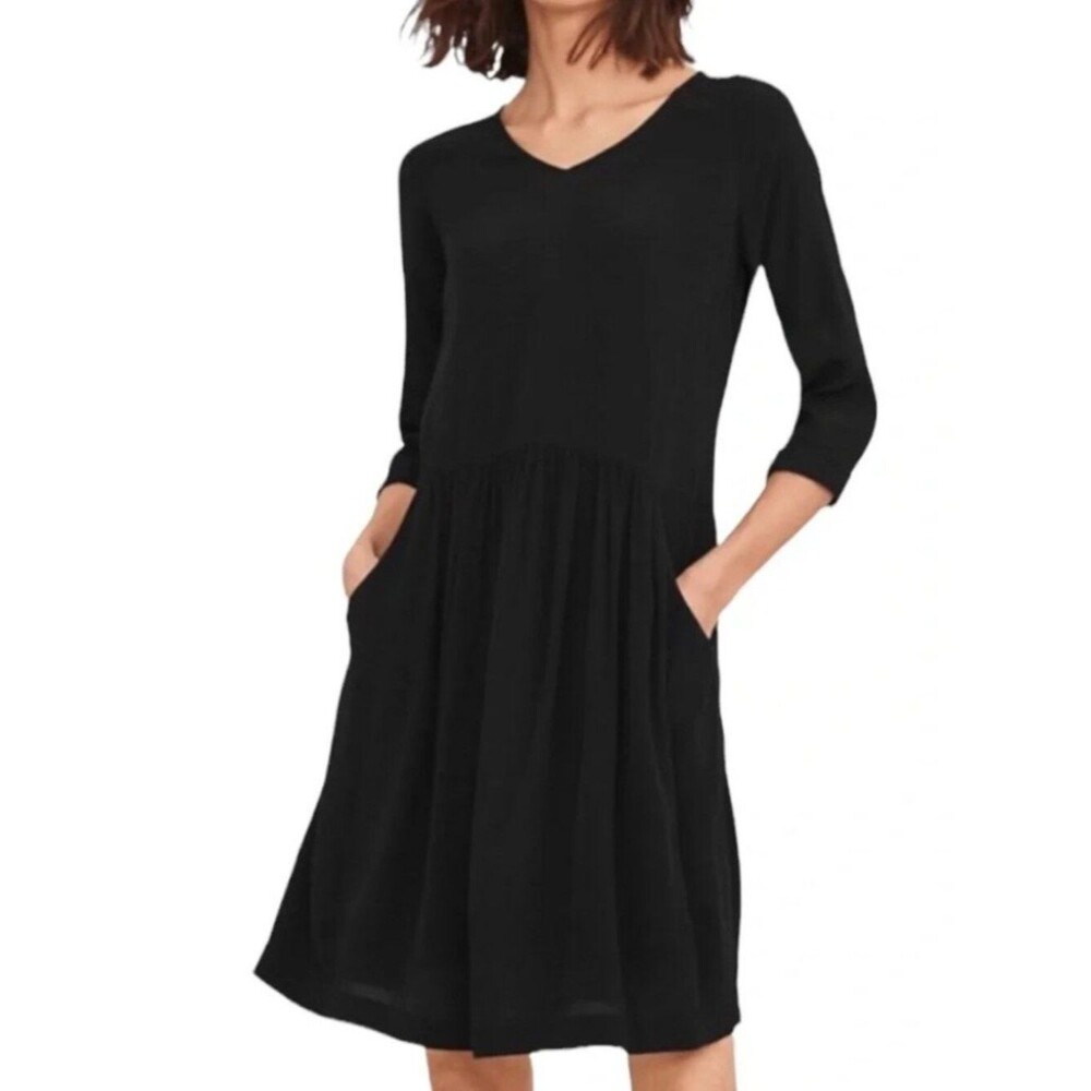 Garnet Hill Size 6 Bohemian Pocket Detail Mini Dress Black V Neck 3/4 Sleeve